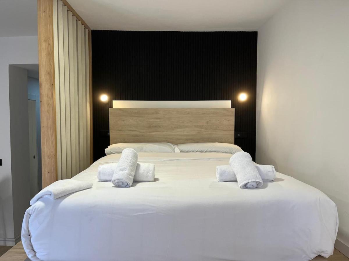 Thyssen By Coverlin Apartment *